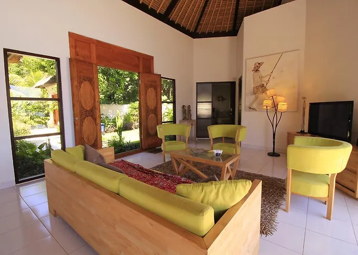 Villa Kembali *