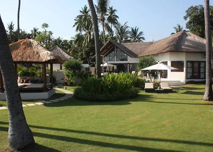 Villa Kembali *